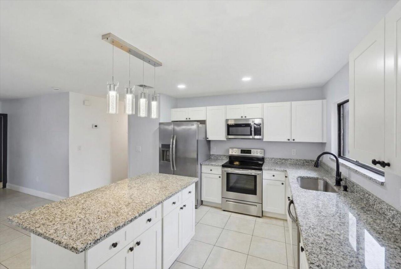 2080 SE Triumph Road, Port Saint Lucie, FL 34952 Photo