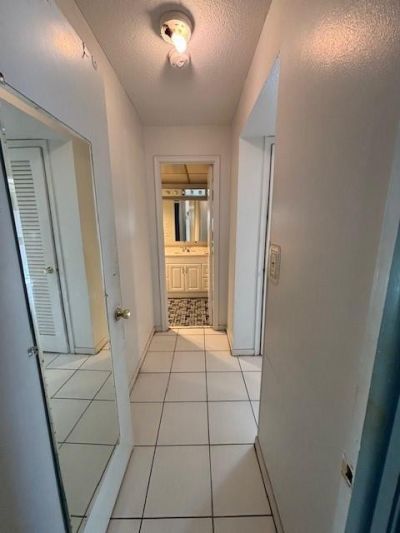 218 NE 12th Avenue, Unit 104, Hallandale Beach, FL 33009 Photo