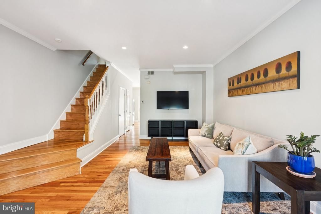 2828 Ogden Street, Philadelphia, PA 19130 Main Photo