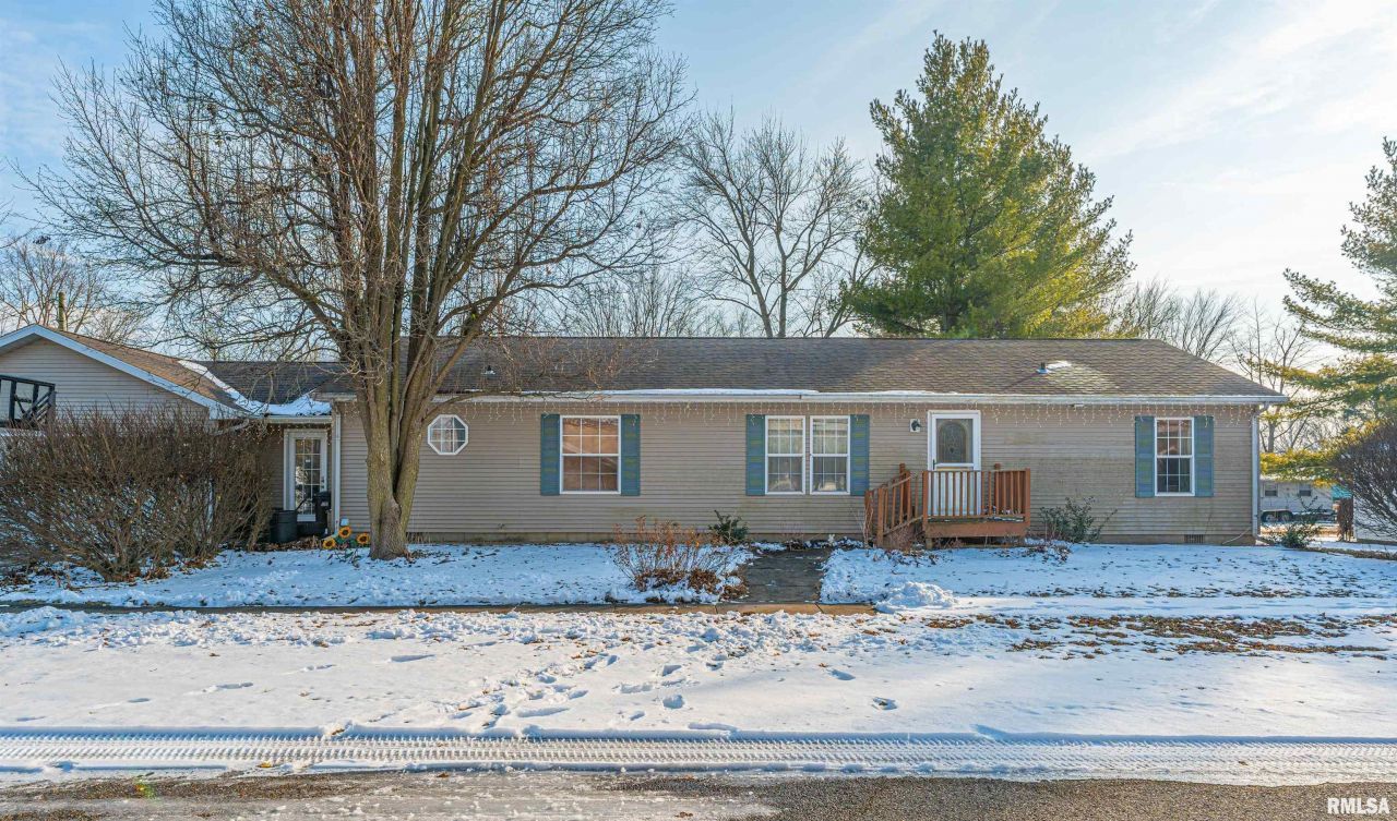 523 Market Street, Emden, IL 62635 Main Photo