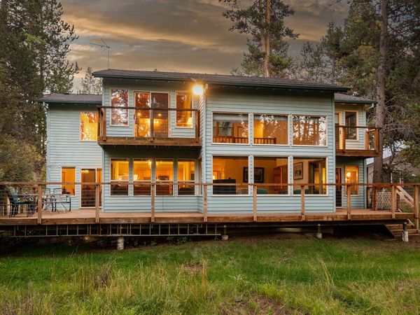 55625 Big River Drive, Bend, OR 97707