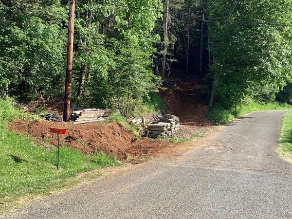 342 5th Street, Glendale, OR 97442