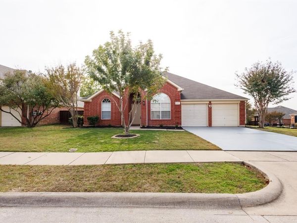 857 Dalmalley Lane, Coppell, TX 75019