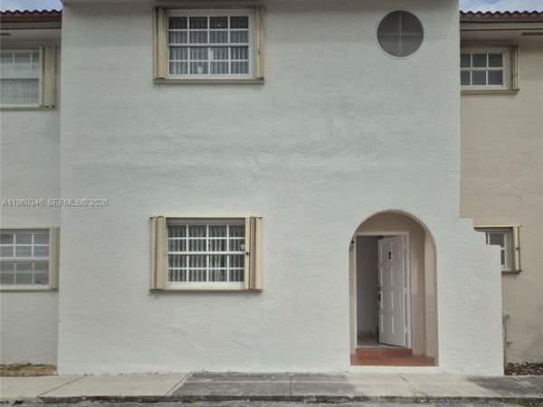 13449 SW 62nd St, Unit 2, Miami, FL 33183