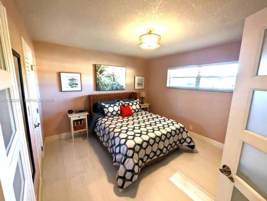 9300 N Hollybrook Lake Dr, Unit 303, Pembroke Pines, FL 33025 Photo