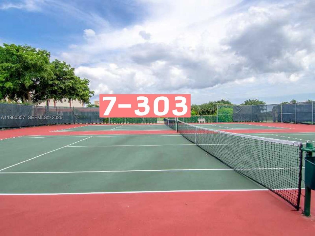 9300 N Hollybrook Lake Dr, Unit 303, Pembroke Pines, FL 33025 Photo