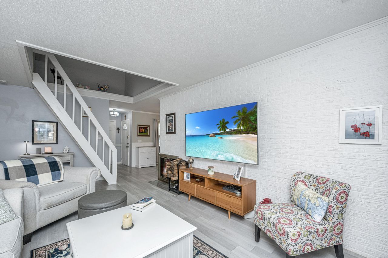 2223 Glendale Drive Photo 13