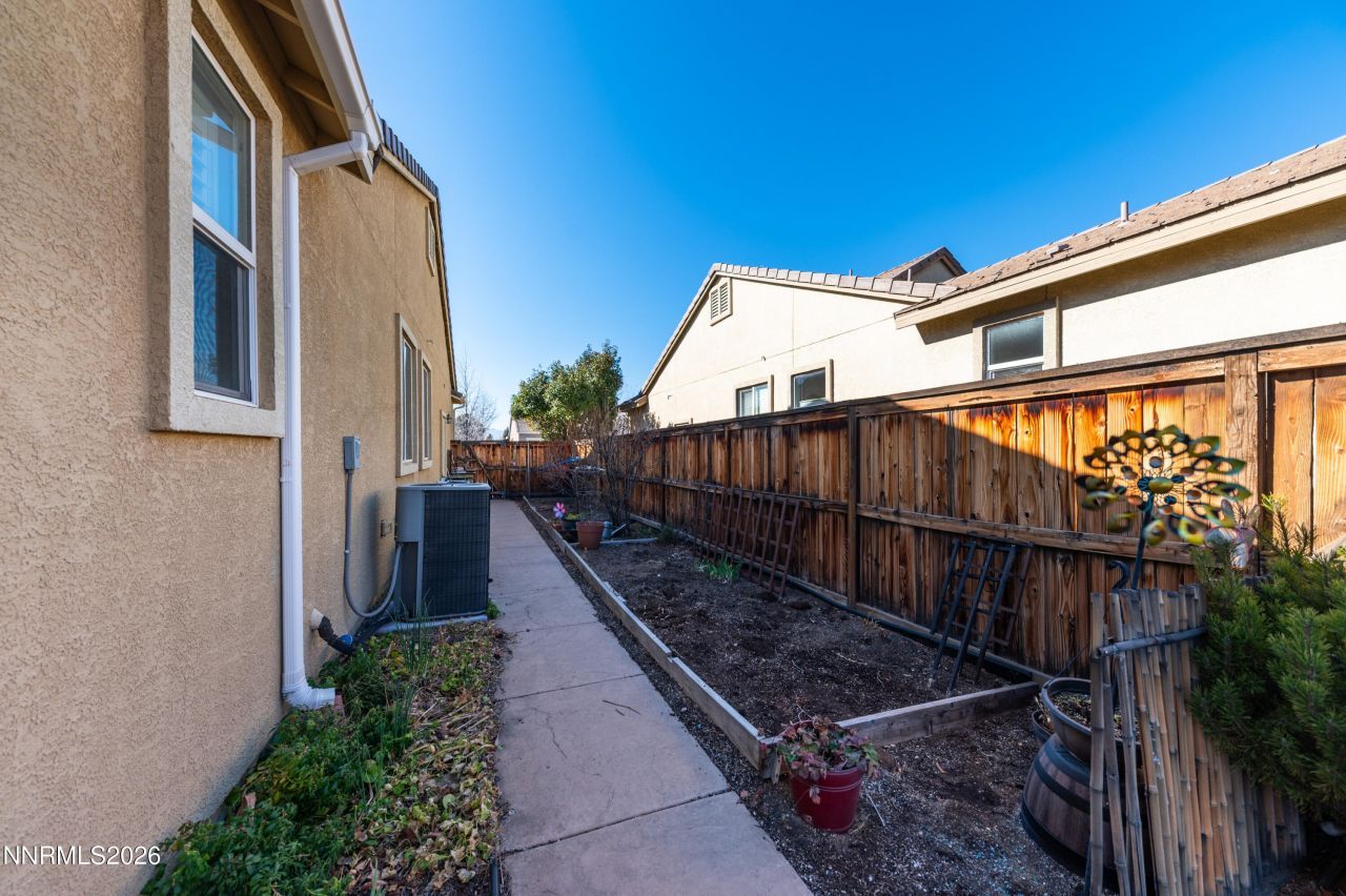 5344 Siltstone Way, Sparks, NV 89436 Photo