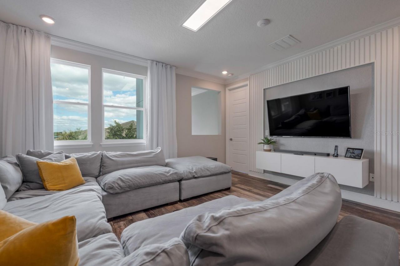 7536 Alpine Butterfly Lane, Orlando, FL 32819 Photo