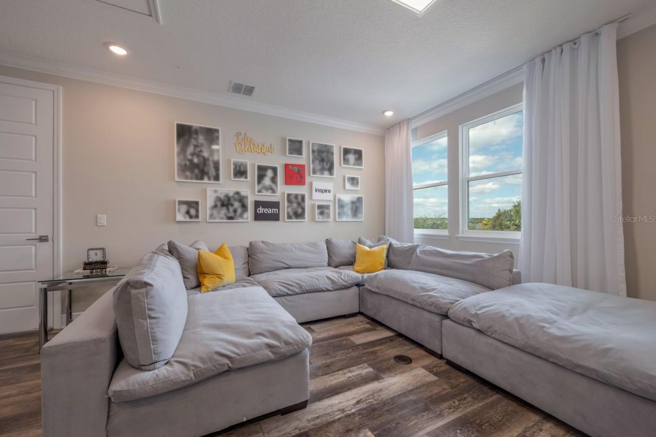 7536 Alpine Butterfly Lane, Orlando, FL 32819 Photo