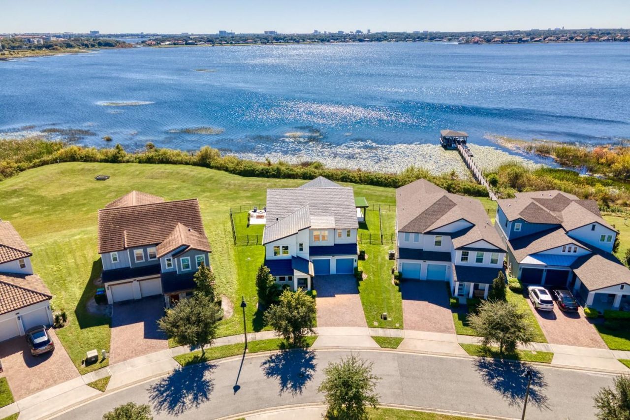 7536 Alpine Butterfly Lane, Orlando, FL 32819 Photo