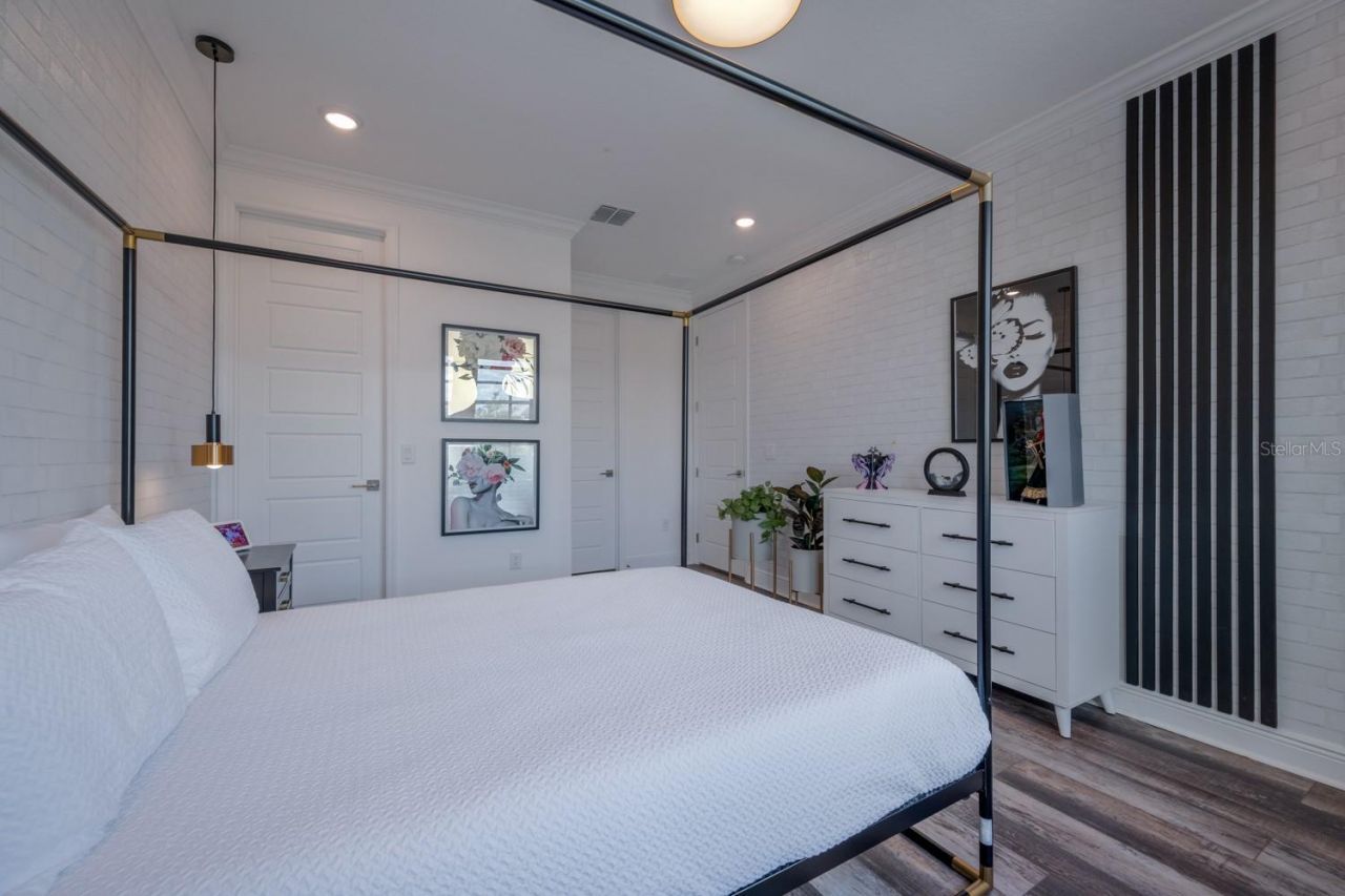 7536 Alpine Butterfly Lane, Orlando, FL 32819 Photo