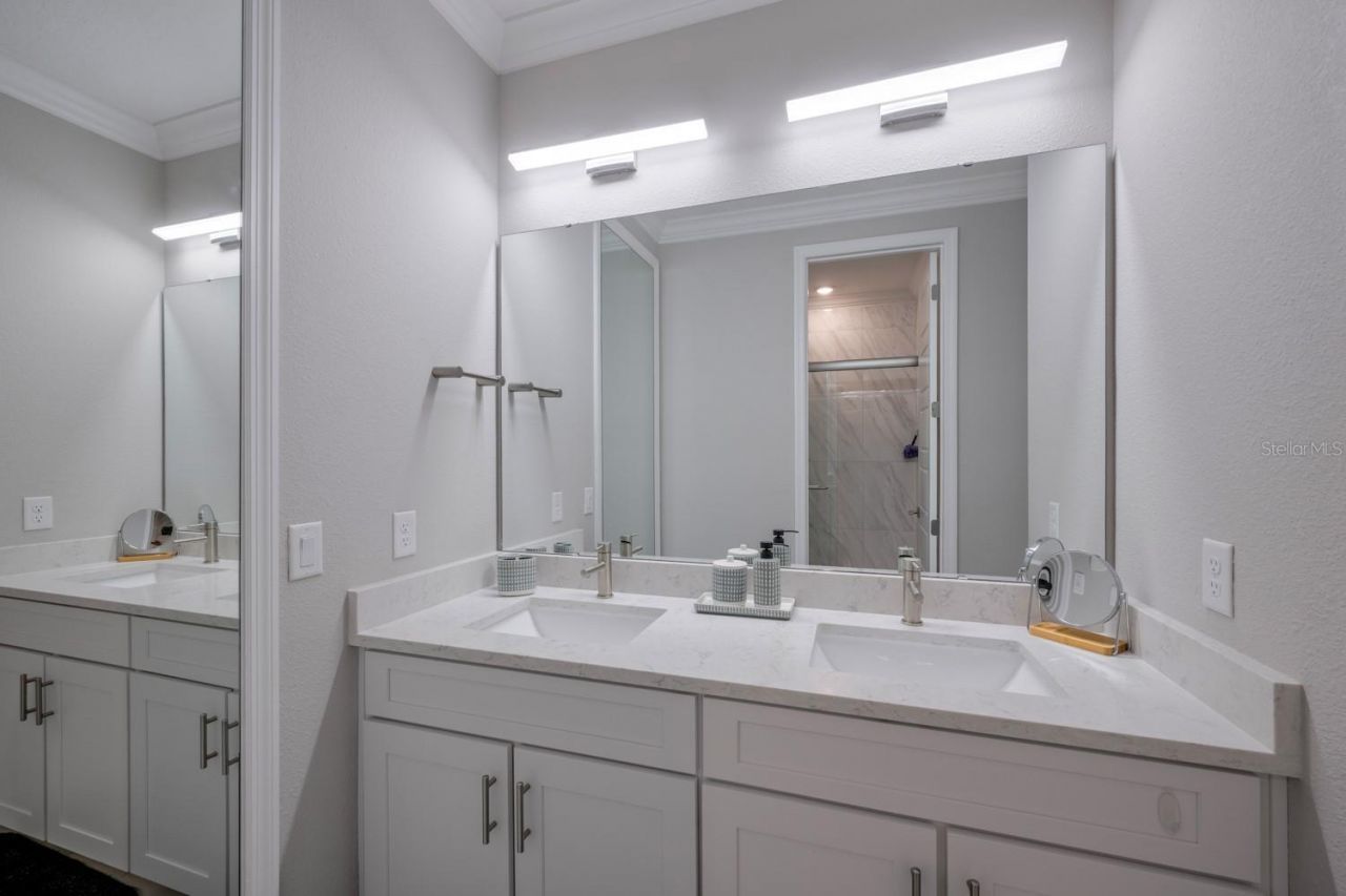 7536 Alpine Butterfly Lane, Orlando, FL 32819 Photo