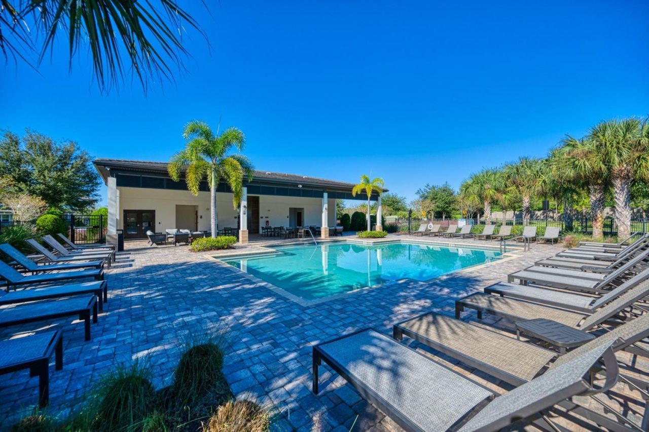 7536 Alpine Butterfly Lane, Orlando, FL 32819 Photo