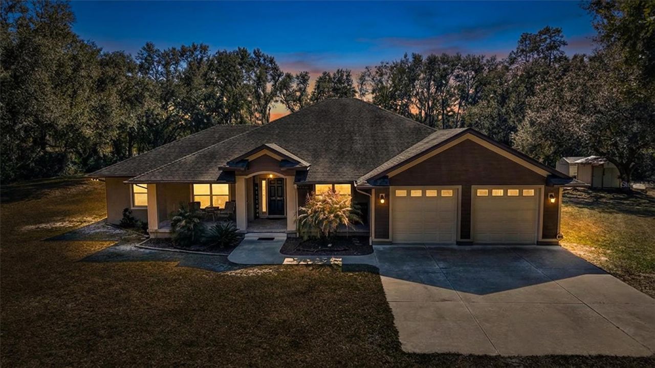 1923 Cr 738, Webster, FL 33597 Main Photo