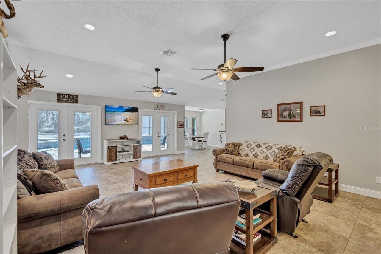 1923 Cr 738, Webster, FL 33597 Photo