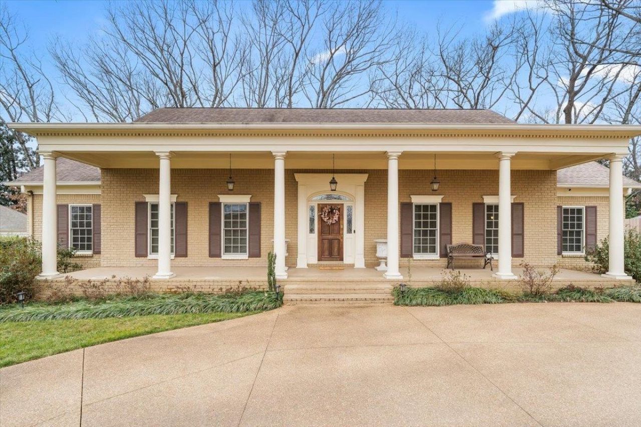 2395 Kirby Rd, Memphis, TN 38119 Main Photo