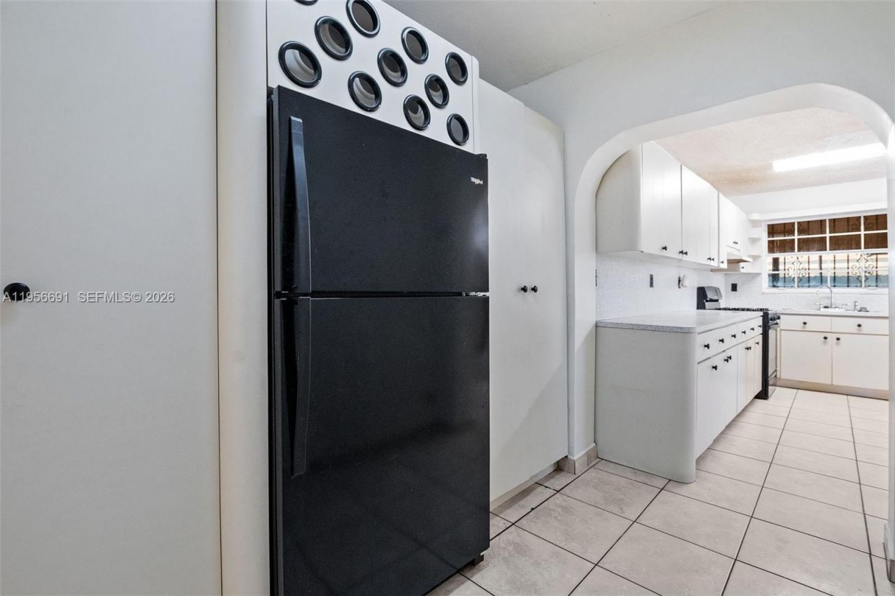 3880 E 8th Ln, Hialeah, FL 33013 Photo