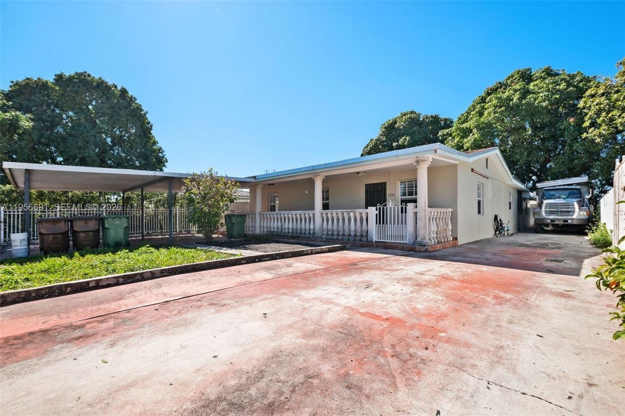 3880 E 8th Ln, Hialeah, FL 33013 Photo