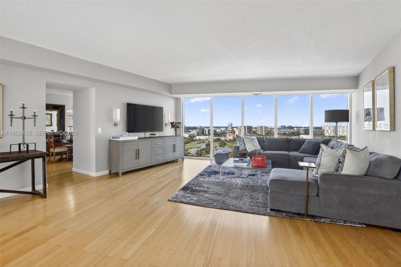 3370 Hidden Bay Dr, Unit 2715, Aventura, FL 33180 Photo