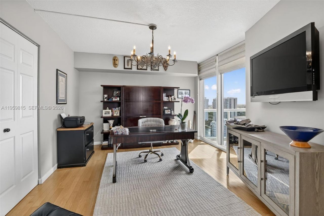 3370 Hidden Bay Dr, Unit 2715, Aventura, FL 33180 Photo