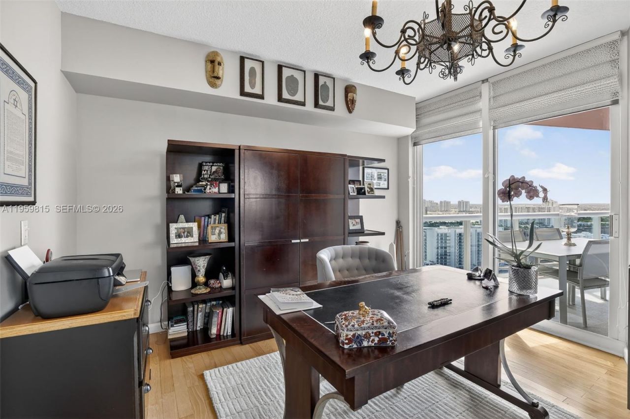 3370 Hidden Bay Dr, Unit 2715, Aventura, FL 33180 Photo