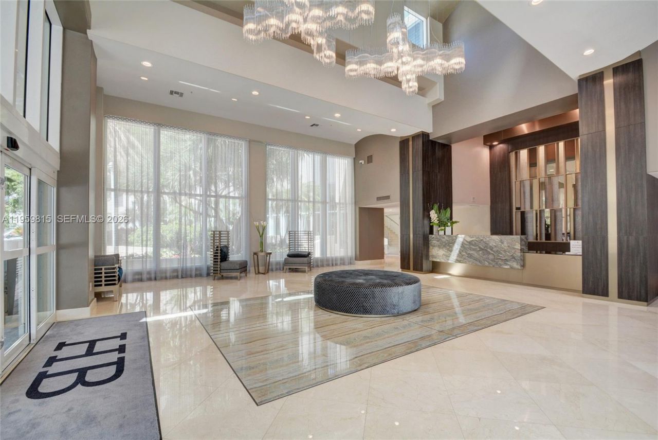 3370 Hidden Bay Dr, Unit 2715, Aventura, FL 33180 Photo