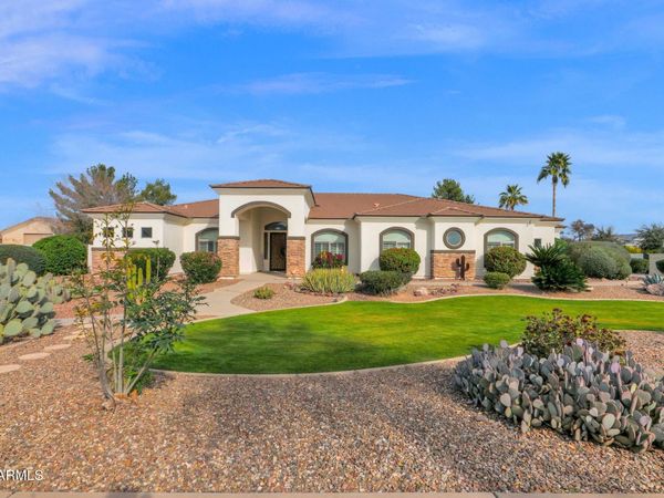21102 E PUMMELOS Road, Queen Creek, AZ 85142