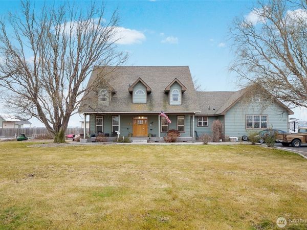 4997 NE Road 7.5 , Moses Lake, WA 98837