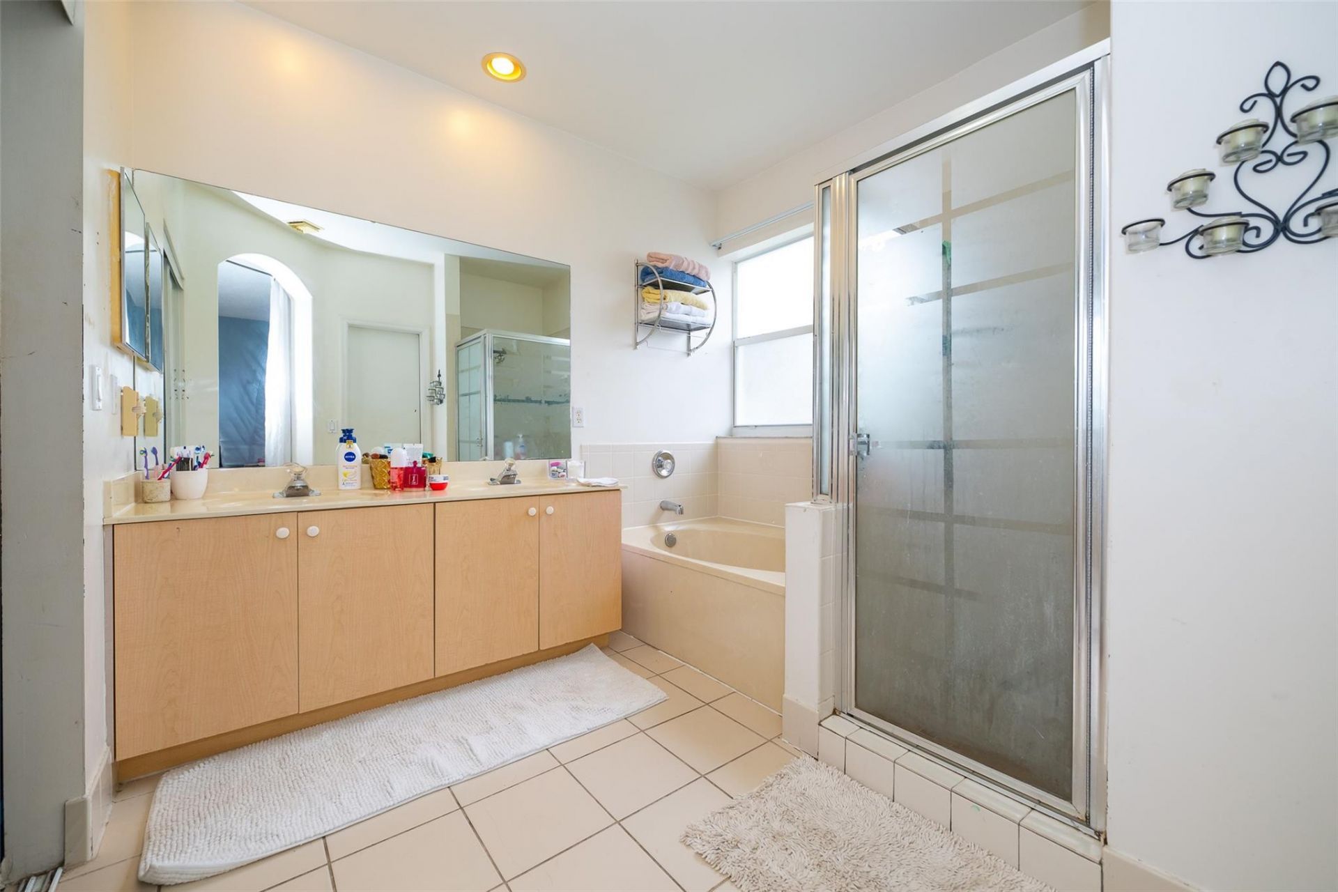 2257 NW 77th Terrace, Pembroke Pines, FL 33024 Photo