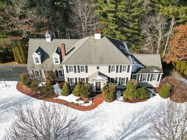 44 Meeting House Rd, Kingston, MA 02364
