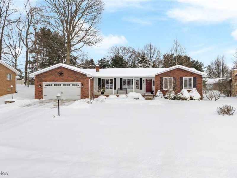 5308 Lindenwood Street, Louisville, OH 44641 Photo 2