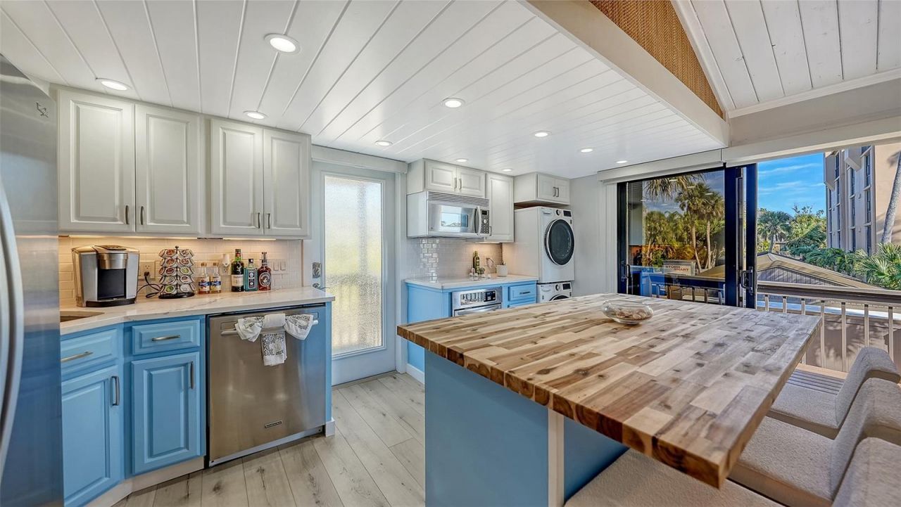 24 Sandy Cove Road, Unit A6-D, Sarasota, FL 34242 Photo