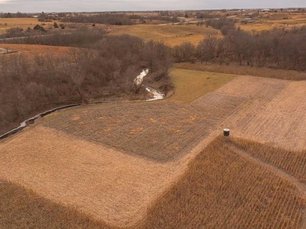 14060 Highway 92, Delta, IA 52550