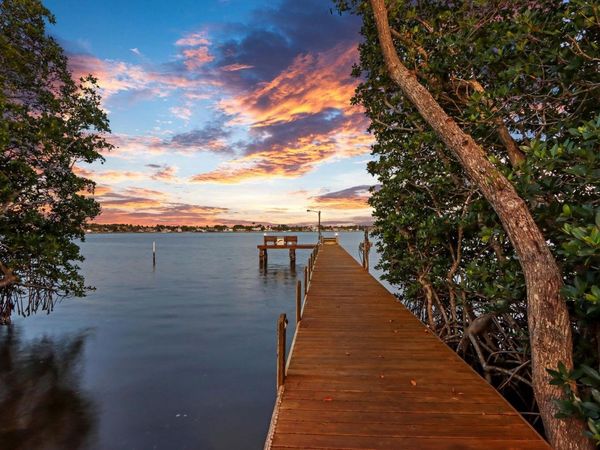 18808 Falcon Way, Jupiter, FL 33458