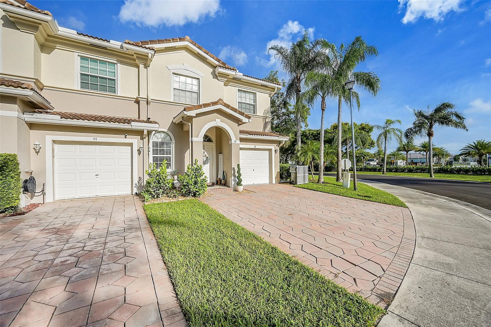 81 Legacy Ct, Delray Beach, FL 33445 Photo