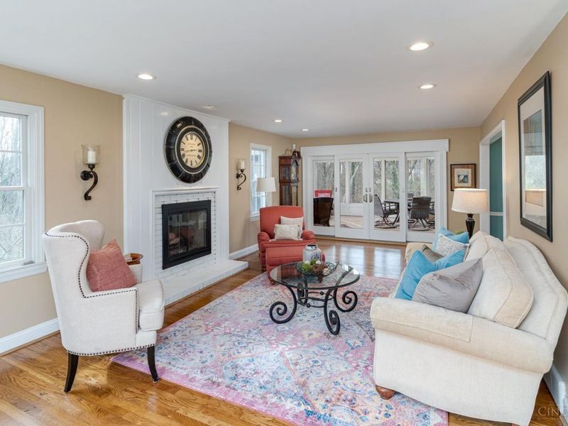 625 Hilltop Lane, Wyoming, OH 45215 Photo 20