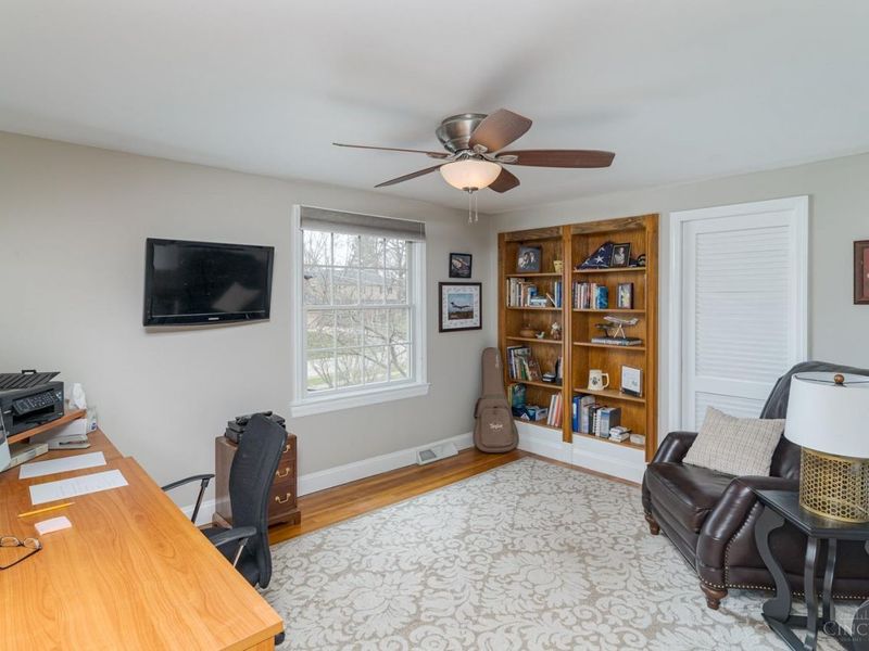 625 Hilltop Lane, Wyoming, OH 45215 Photo 30