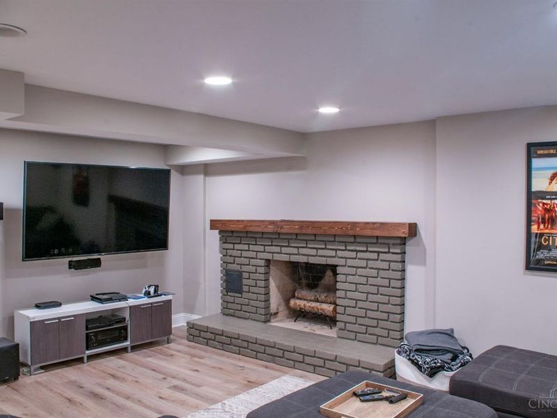 625 Hilltop Lane, Wyoming, OH 45215 Photo 43