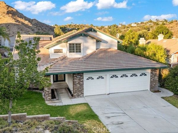 14439 Grandiflors, Canyon Country, CA 91387