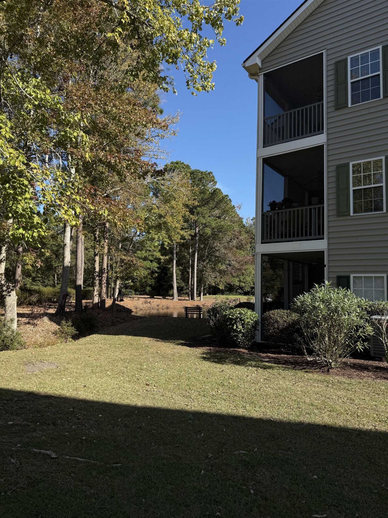 5828 Longwood Dr. Photo 18