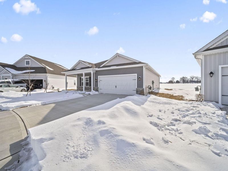 511 Darliene Drive, Plain City, OH 43064 Photo 3