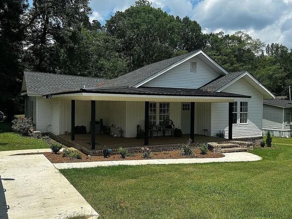 433 3rd Ave., Saltillo, MS 38866