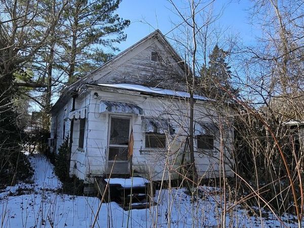 216 N Delaware Street, Mounds, IL 62964