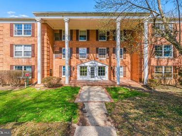 7640 PROVINCIAL DRIVE, Unit 213, MCLEAN, VA 22102
