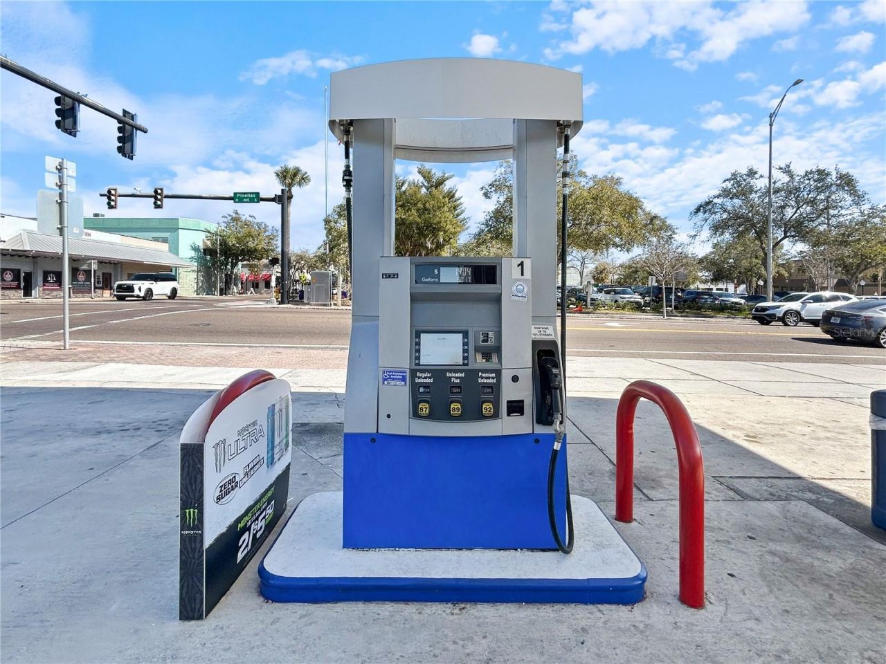 4 S Pinellas Avenue, Tarpon Springs, FL 34689 Photo