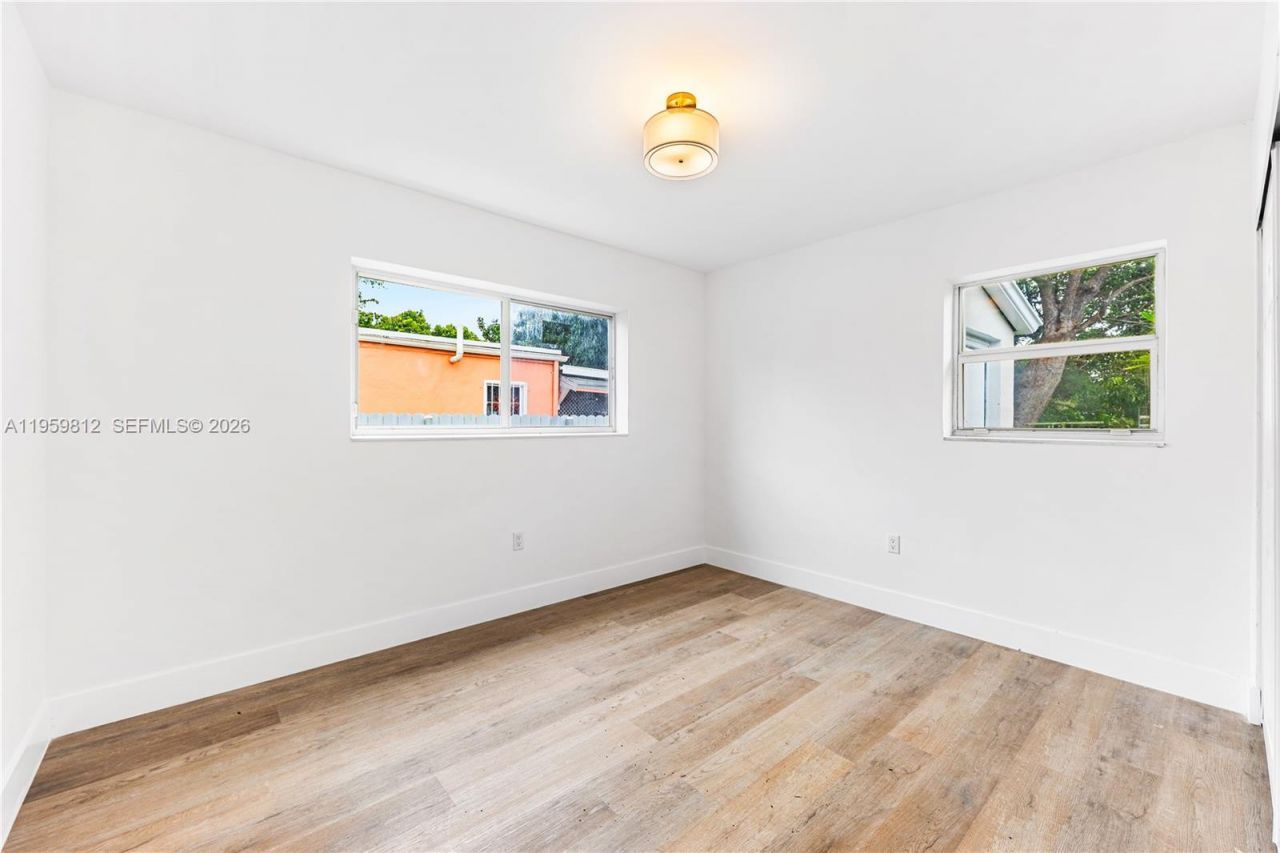 1110 NW 129th St, North Miami, FL 33168 Photo