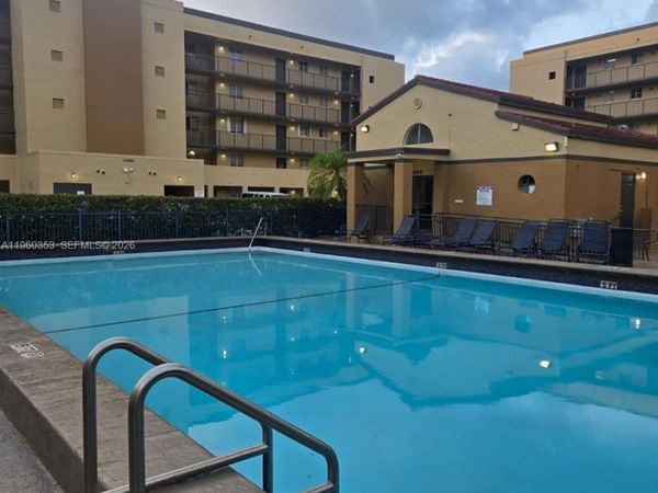 14951 SW 82nd Ln, Unit 17-504, Miami, FL 33193