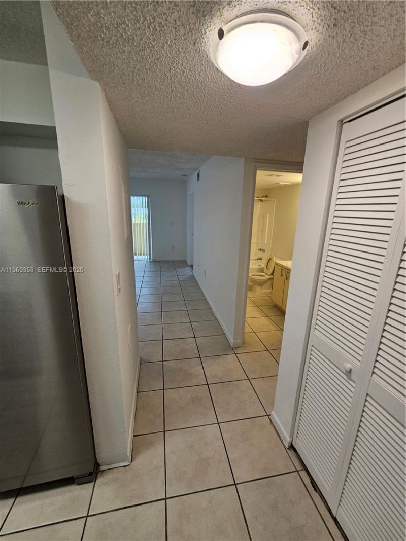 14951 SW 82nd Ln, Unit 17-504, Miami, FL 33193 Photo