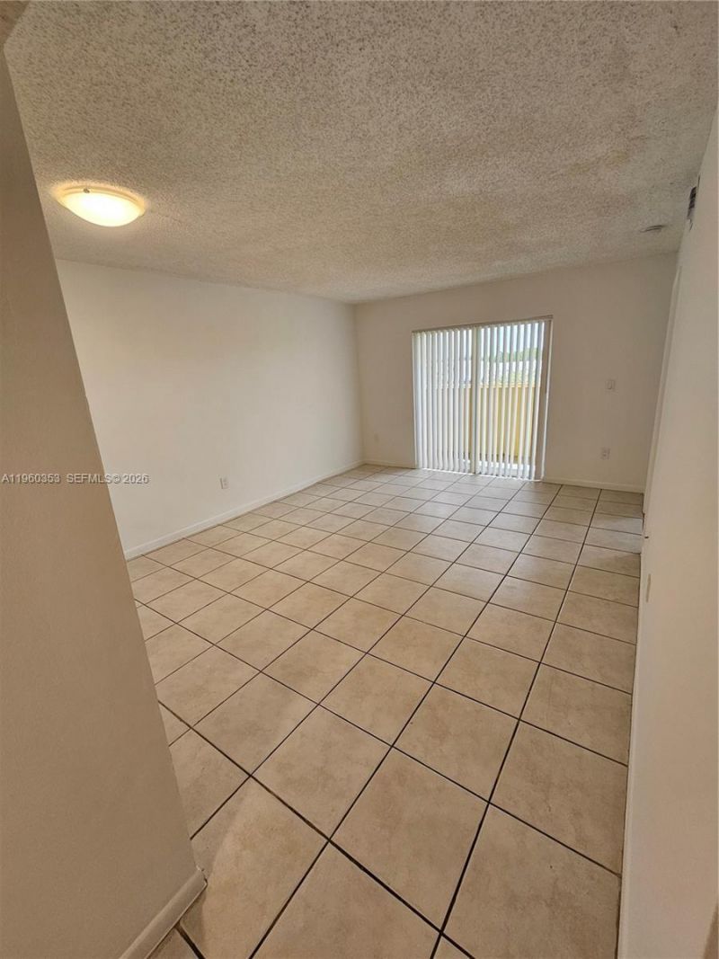 14951 SW 82nd Ln, Unit 17-504, Miami, FL 33193 Photo